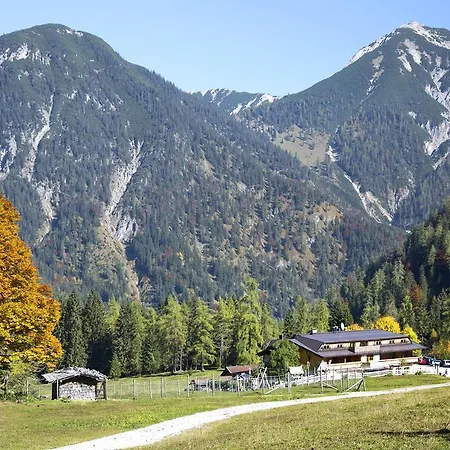 Alpengasthof Gern Alm Gasthuis
