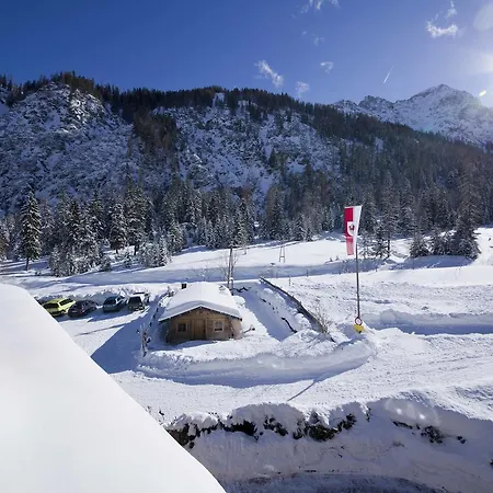 Alpengasthof Gern Alm Gasthuis