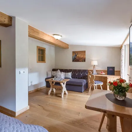 Alpengasthof Gern Alm 페르티사우