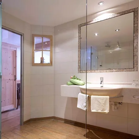 Alpengasthof Gern Alm Guest house Pertisau